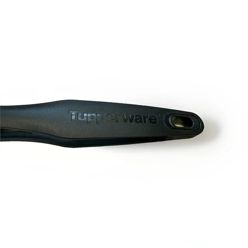 Tupperware Black Pasta Server and Spatula Set, Clip Together